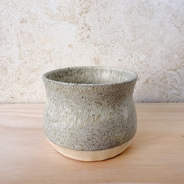Palm Mug in Oyster