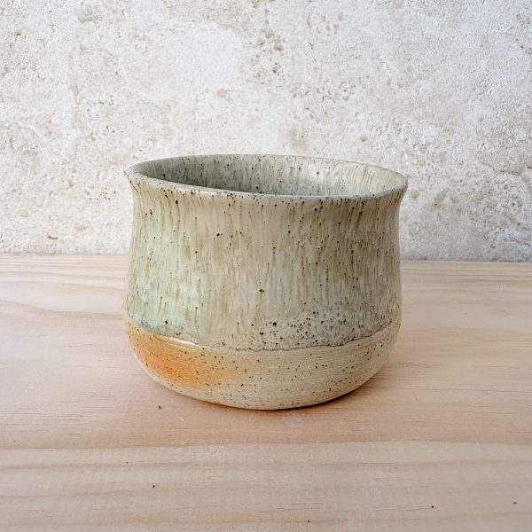 Palm Mug in Burnt Oyster