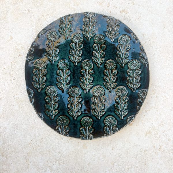 Seconds - Daisy Plate in Abyss